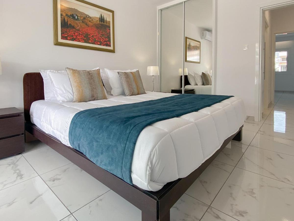 Апартаменты Phaedrus Living: Luxury Flat Semeli Пафос Экстерьер фото